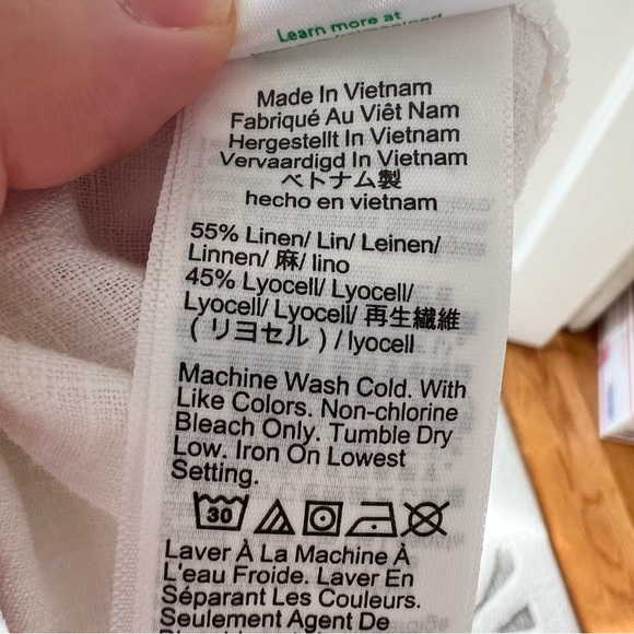 J. Crew Seaside cargo short in linen-TENCEL™ lyocell blend in white size 6 NWT - Picture 9 of 9